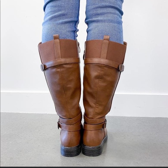 Brown Stomp Around Boots - Picture 2 of 2